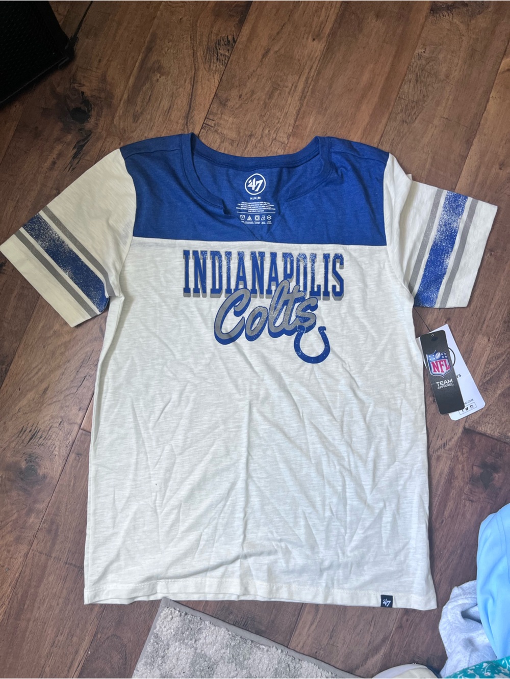 Indianapolis Colts T-Shirt NWT size medium